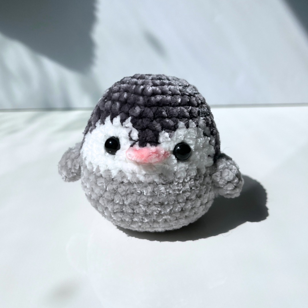 Chubby Penguin (Velvet) - Plushie